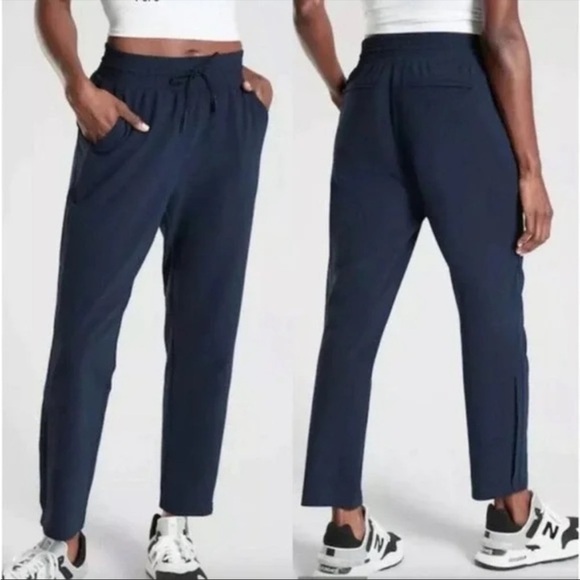 Athleta Metropolis Straight Leg Pant Athlesuire Navy Blue Stretch Zipper Ankle 4 - Picture 1 of 13